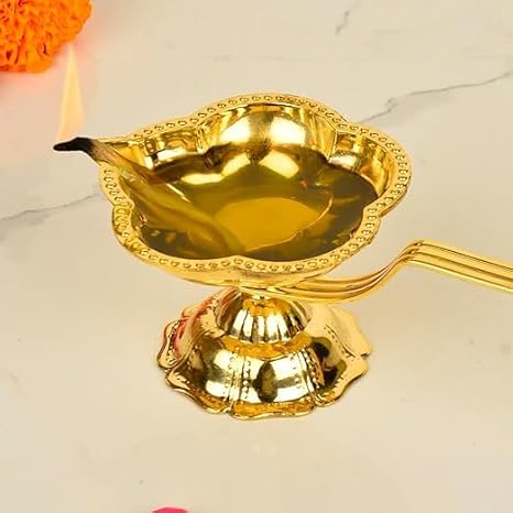 Shree AASHIRWAD Traditional Brass Karpoor Dani Diya, Decorative Oil Lamp for Pooja, Home Decor and Diwali